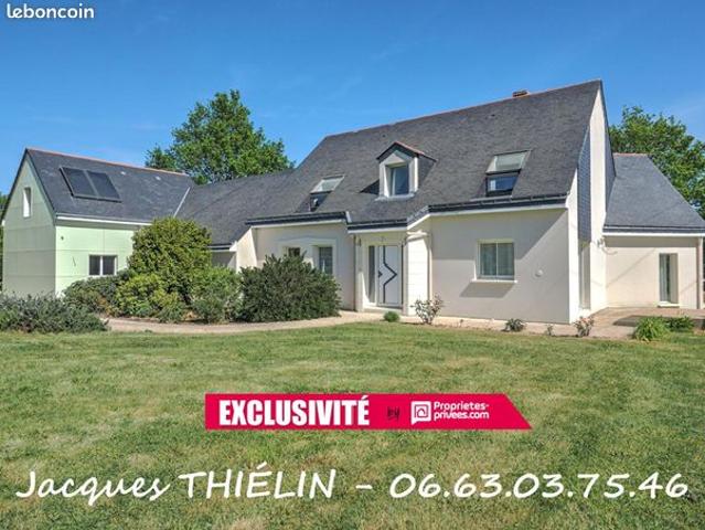 Maison 8 pièces 203 m²