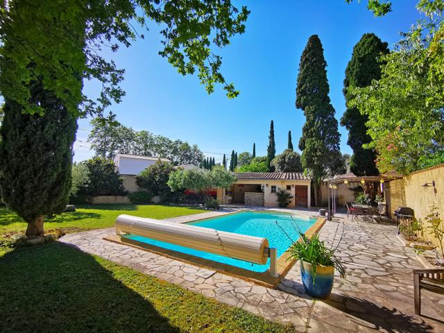 Maison 8 pièces 214 m²