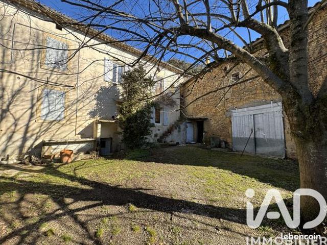 Maison 8 pièces 214 m²