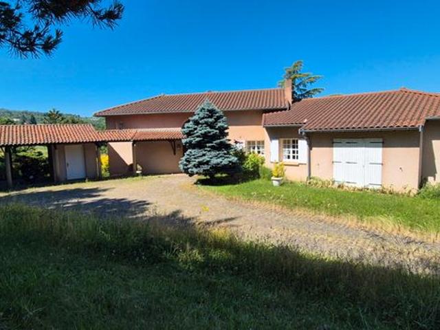 Maison 8 pièces 214 m²