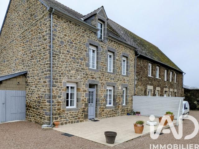 Maison 8 pièces 214 m²