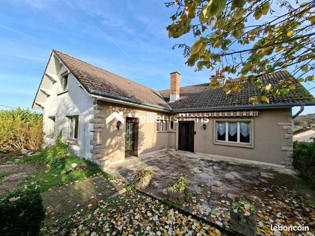 Maison 8 pièces 214 m²