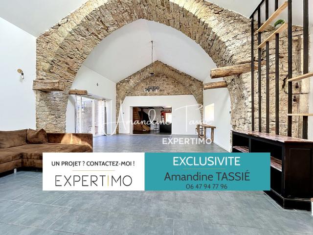 Maison 8 pièces 214 m²