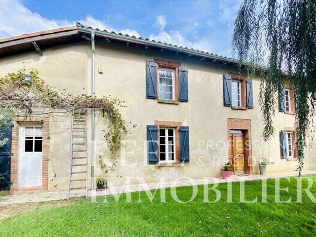 Maison 8 pièces 215 m²