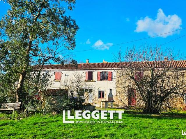 Maison 8 pièces 215 m²