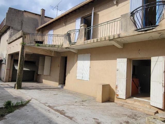 Maison 8 pièces 215 m²