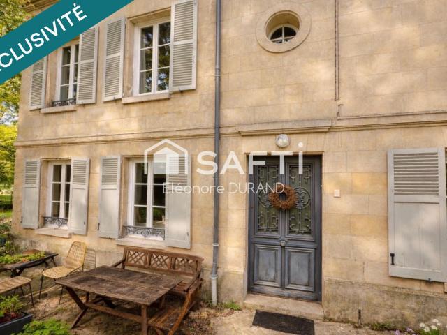 Maison 8 pièces 215 m²