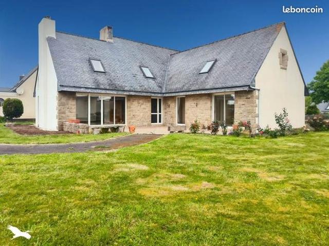 Maison 8 pièces 215 m²