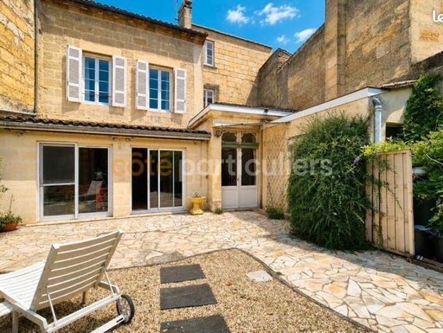 Maison 8 pièces 215 m²