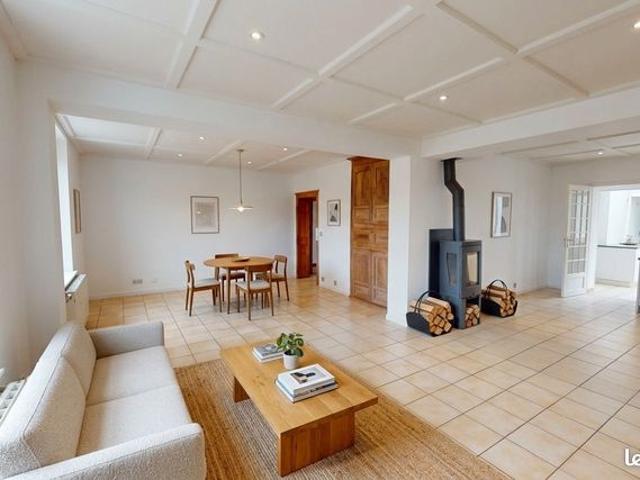 Maison 8 pièces 215 m²