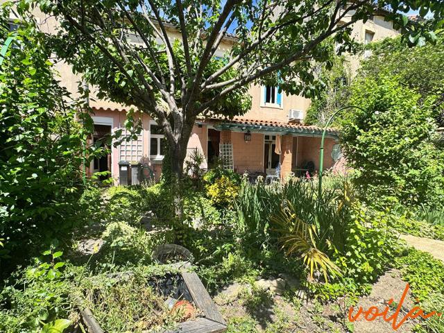 Maison 8 pièces 217 m²