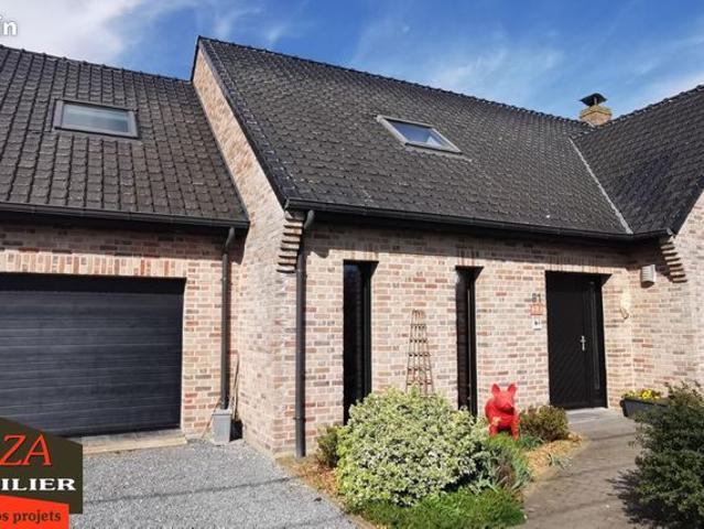 Maison 8 pièces 215 m²