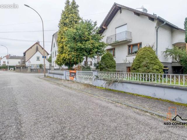 Maison 8 pièces 215 m²