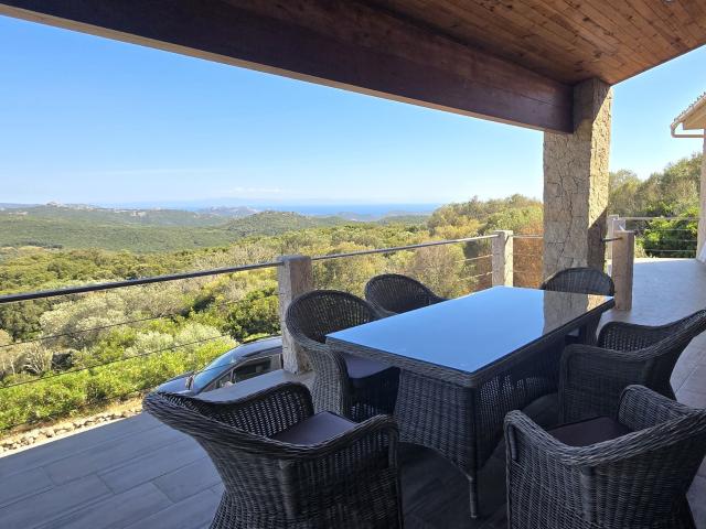 Maison 8 pièces 216 m²