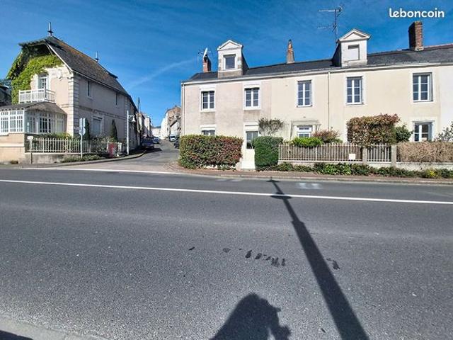 Maison 8 pièces 216 m²