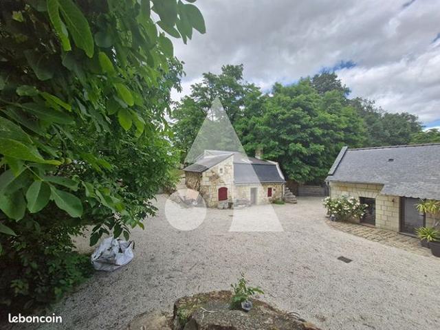 Maison 8 pièces 216 m²
