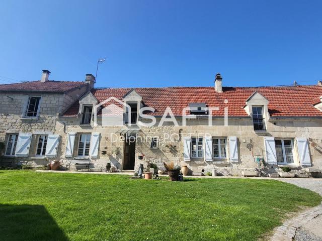 Maison 8 pièces 216 m²