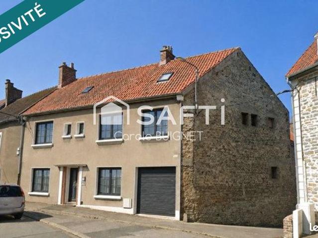 Maison 8 pièces 216 m²