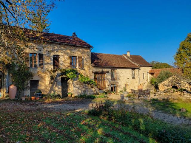 Maison 8 pièces 217 m²