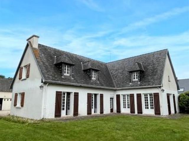 Maison 8 pièces 217 m²