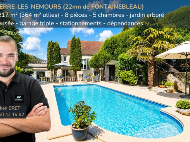 Maison 8 pièces 217 m²