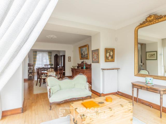 Maison 8 pièces 217 m²