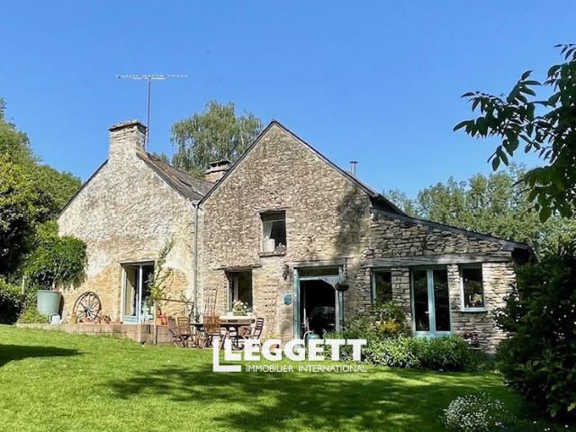 Maison 8 pièces 217 m²