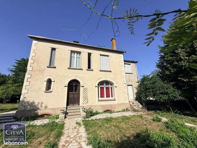 Maison 8 pièces 218 m²