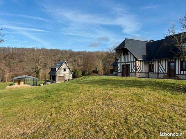 Maison 8 pièces 218 m²
