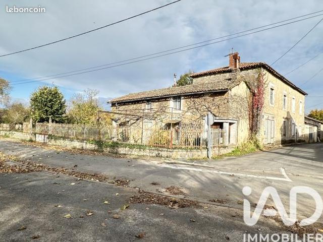 Maison 8 pièces 219 m²