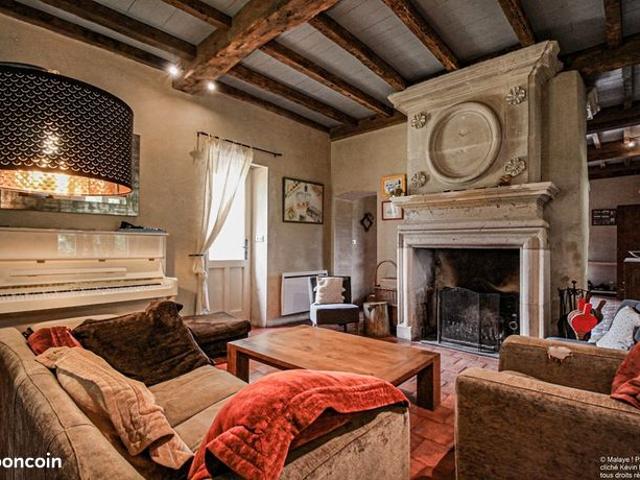 Maison 8 pièces 219 m²