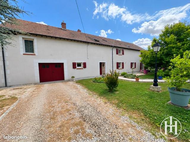 Maison 8 pièces 219 m²