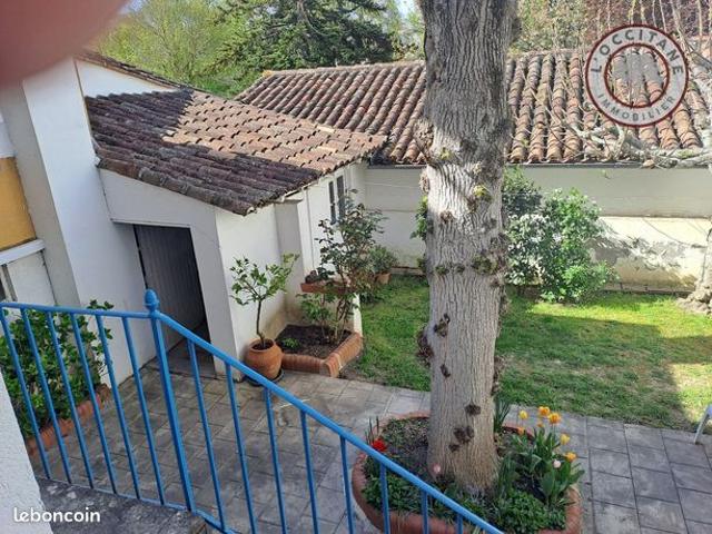 Maison 8 pièces 219 m²
