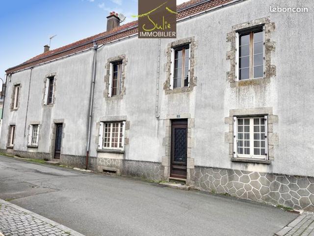 Maison 8 pièces 219 m²