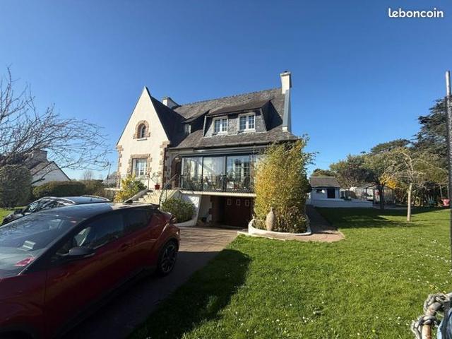 Maison 8 pièces 210 m²