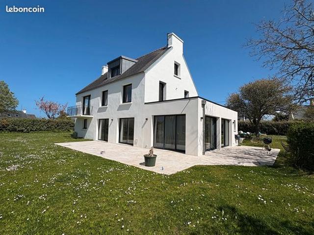 Maison 8 pièces 210 m²