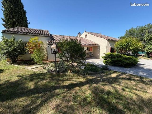 Maison 8 pièces 210 m²
