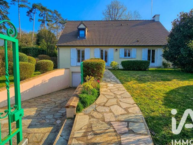 Maison 8 pièces 210 m²