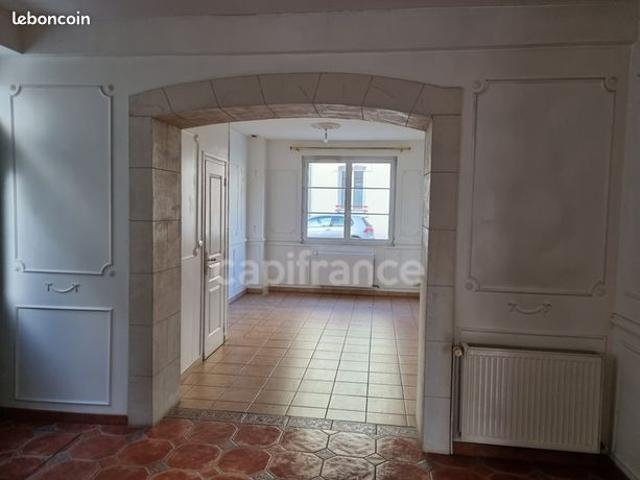 Maison 8 pièces 210 m²