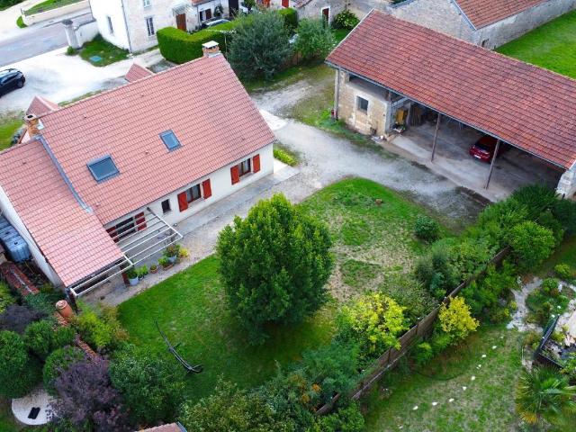 Maison 8 pièces 210 m²
