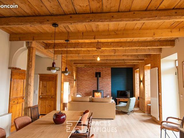 Maison 8 pièces 210 m²