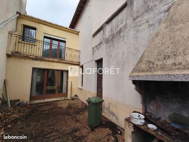 Maison 8 pièces 210 m²