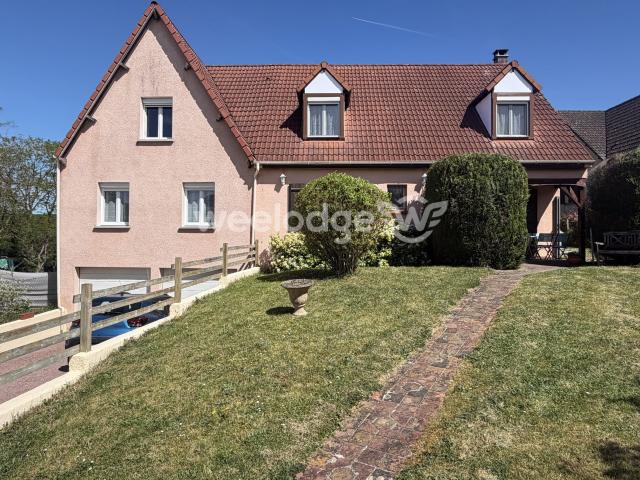Maison 8 pièces 210 m²