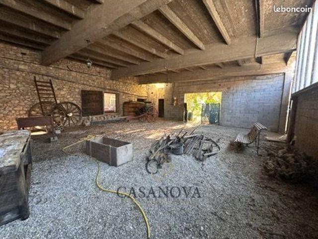 Maison 8 pièces 210 m²