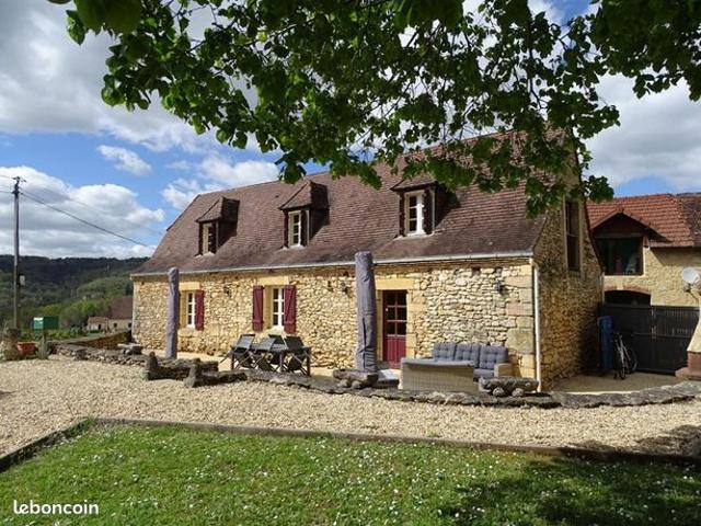Maison 8 pièces 210 m²