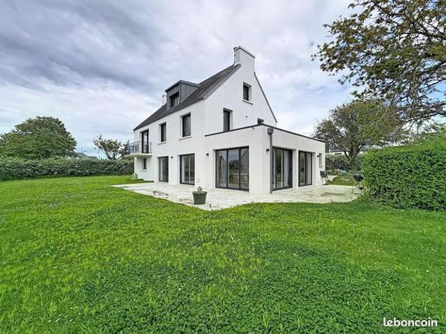 Maison 8 pièces 210 m²