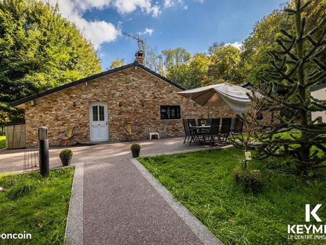 Maison 8 pièces 210 m²