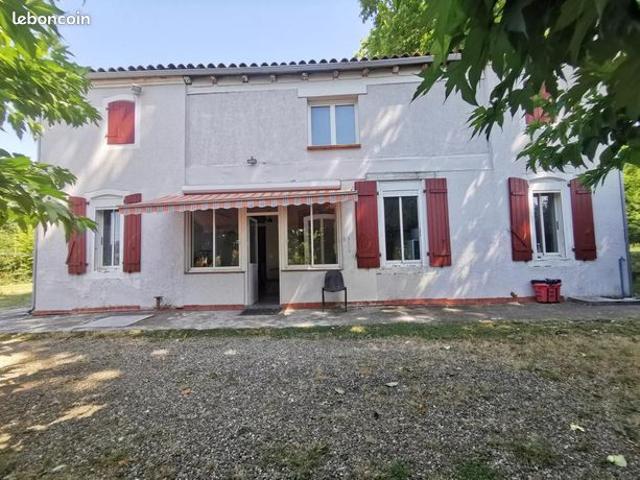 Maison 8 pièces 210 m²
