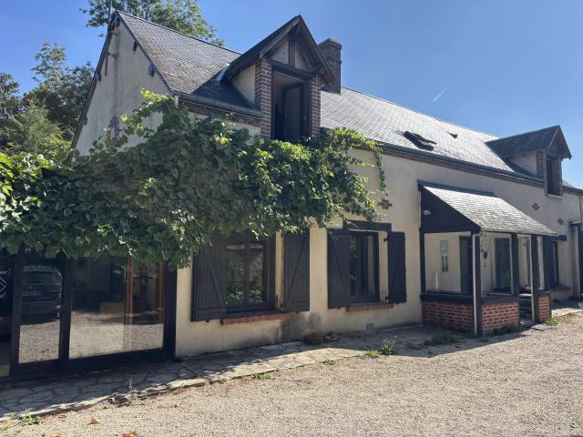 Maison 8 pièces 210 m²