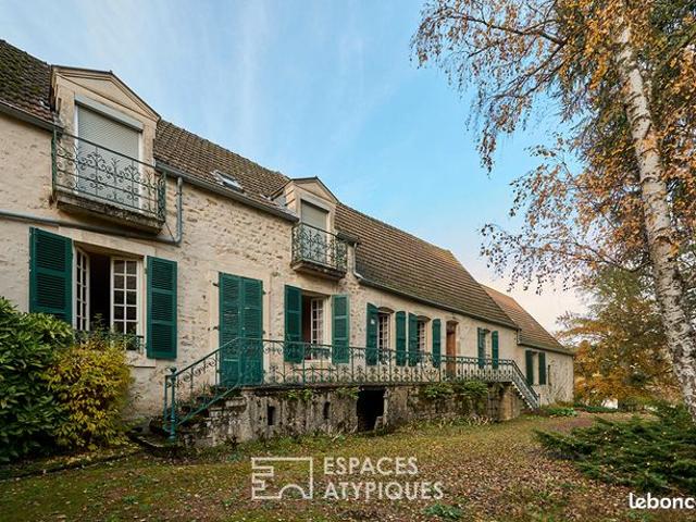 Maison 8 pièces 210 m²